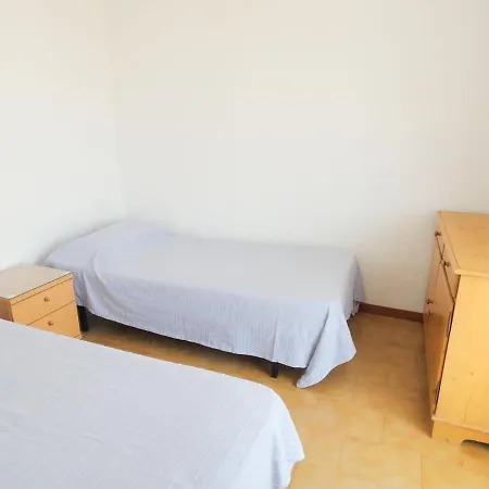 Bora 5-a Apartment Roses